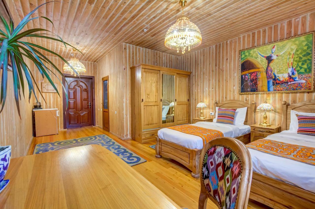 Navat Hotel Bişkek Dış mekan fotoğraf